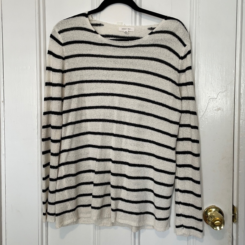 August mist M sweater